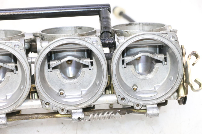 photo de CARBURETOR KAWASAKI ZX-6R ZX6R 600 (2000 - 2002) - Alternative perspective