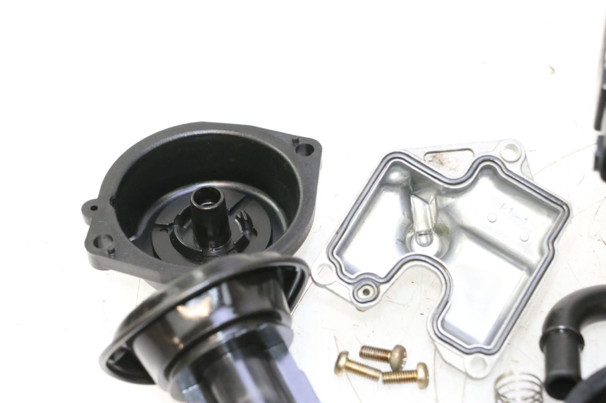 photo de CARBURETOR KAWASAKI ZX-6R ZX6R 600 (2000 - 2002) - Additional view of the item