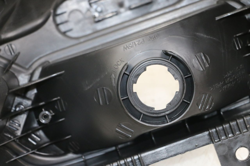 photo de REAR PANEL DAELIM A-FOUR 2T 50 (2005 - 2012) - Alternative perspective