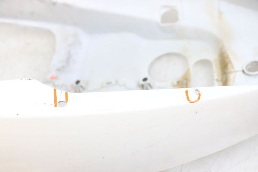 photo de REAR FAIRING KYMCO AGILITY 4T 50 (2018 - 2022) - Fixing points details