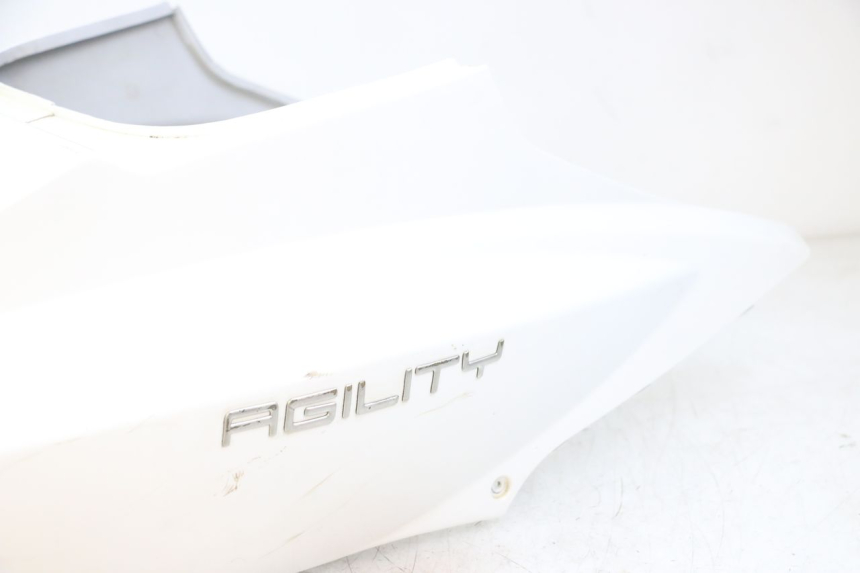 photo de REAR FAIRING KYMCO AGILITY 4T 50 (2018 - 2022) - Focus on structure