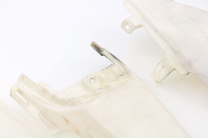 photo de REAR PANEL APOLLO DIRT BIKE 125 (2010 - 2018) - Component zoom