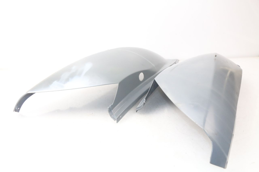 photo de REAR PANEL APRILIA ATLANTIC 125 (2003 - 2009) - Focus on structure