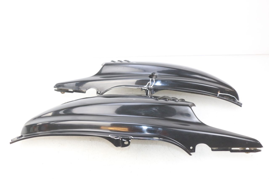 photo de REAR PANEL MBK BOOSTER NEXT GENERATION 50 (2004 - 2007) - Distinctive features