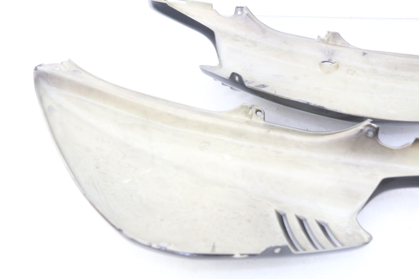 photo de REAR PANEL MBK BOOSTER NEXT GENERATION 50 (2004 - 2007) - Alternative perspective