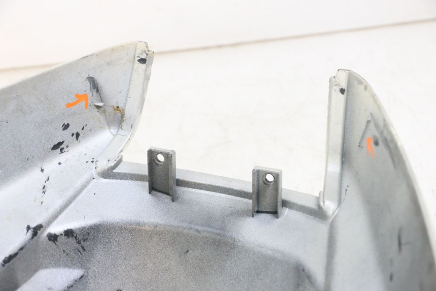 photo de REAR FAIRING MBK BOOSTER SPIRIT 50 (2004 - 2017) - Surface and material condition