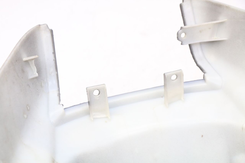 photo de REAR FAIRING MBK BOOSTER SPIRIT NAKED 50 (2004 - 2017) - Technical close-up