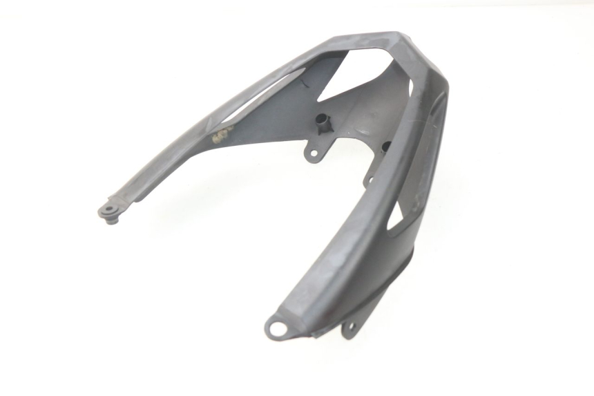 photo de REAR PANEL MV AGUSTA BRUTALE R WALLY 910 (2008 - 2008) - Surface and material condition