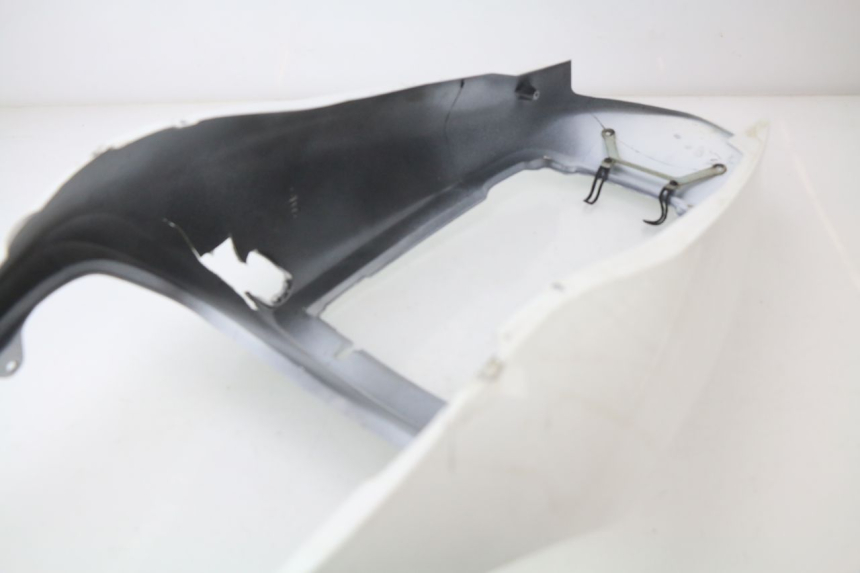 photo de REAR PANEL HONDA CBR 929 RR FIREBLADE 900 (2000 - 2001) - Alternative perspective