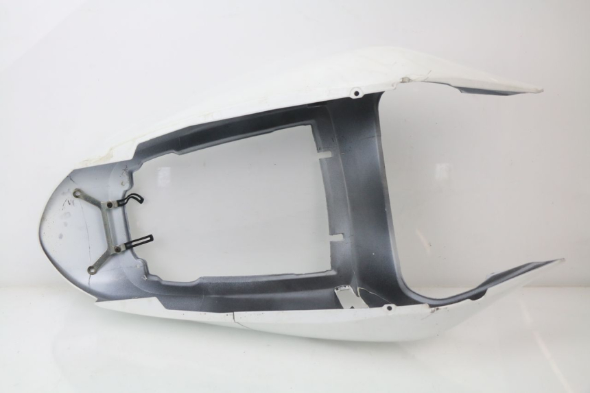 photo de REAR PANEL HONDA CBR 929 RR FIREBLADE 900 (2000 - 2001) - Surface and material condition