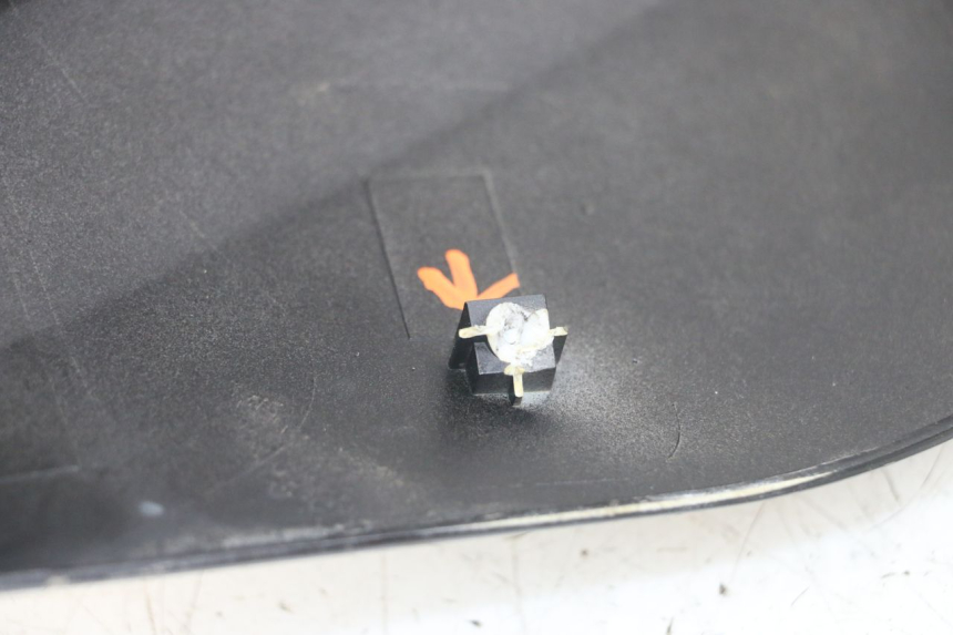 photo de REAR FAIRING KYMCO DINK 4T 50 (2007 - 2018) - Distinctive features