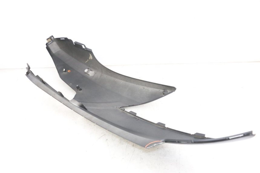 photo de REAR FAIRING KYMCO DINK 4T 50 (2007 - 2018) - Surface and material condition