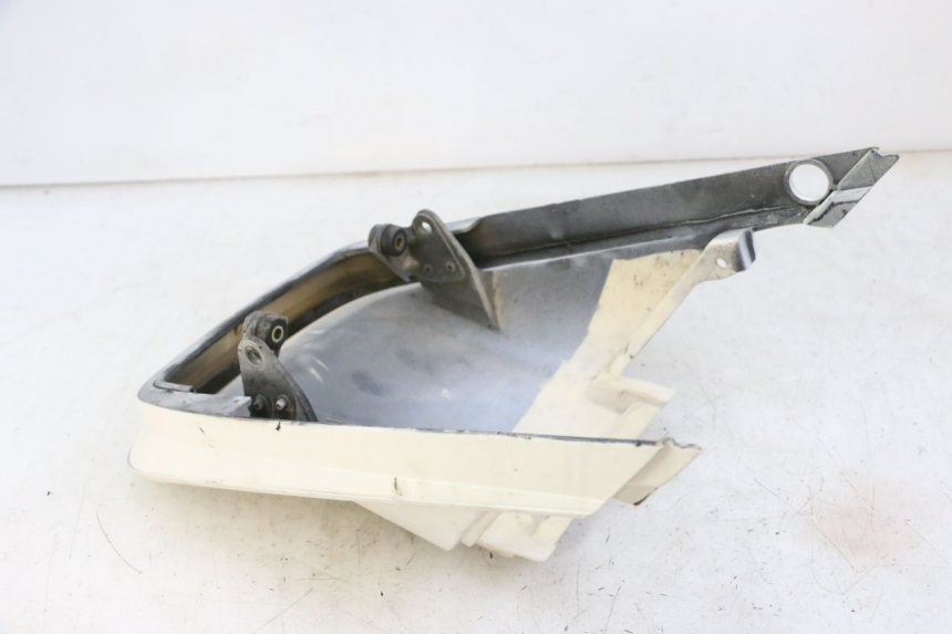 photo de REAR PANEL YAMAHA FJ 36Y 1100 (1984 - 1985) - Zoom on usage condition