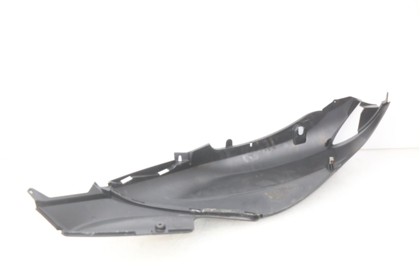 photo de REAR FAIRING PIAGGIO FLY 2T 50 (2004 - 2017) - Supplementary product photo