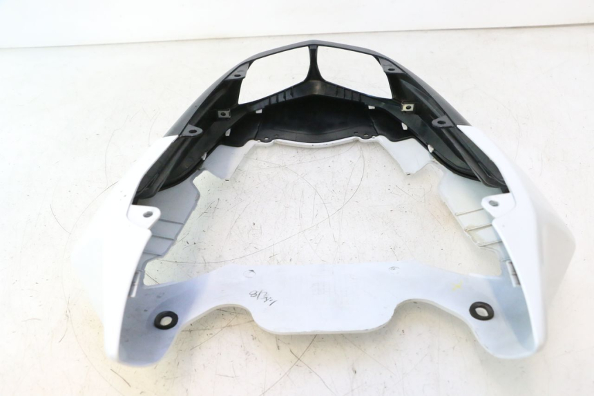 photo de REAR PANEL YAMAHA FZ8 800 (2010 - 2016) - Additional view of the item