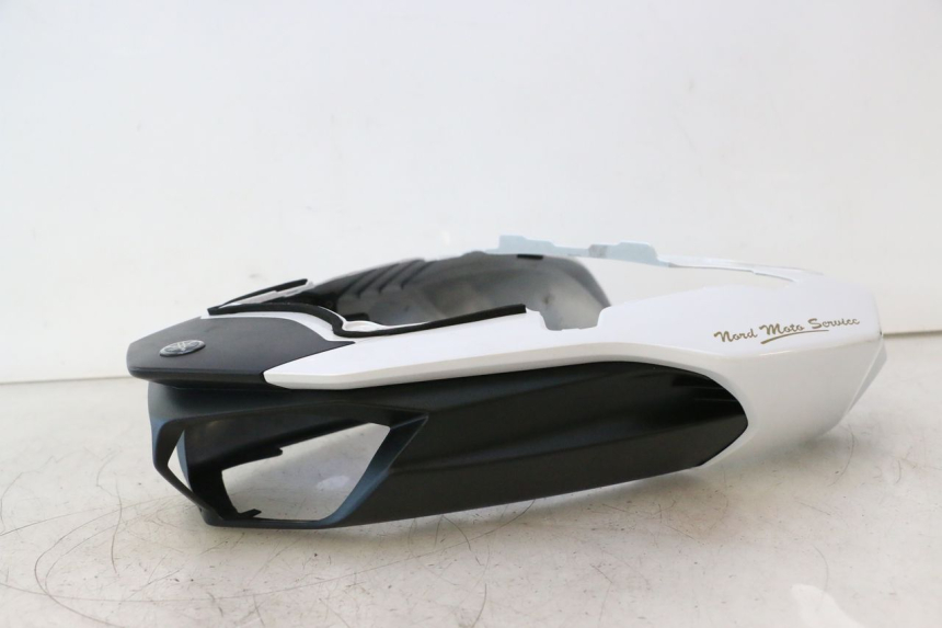 photo de REAR PANEL YAMAHA FZ8 800 (2010 - 2016) - Focus on structure