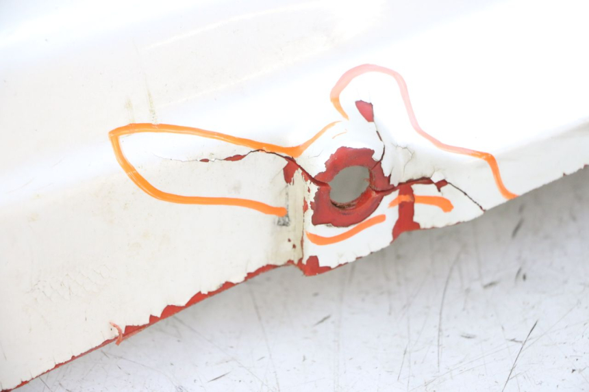 photo de REAR PANEL HONDA MTX TC02 125 (1987 - 1989) - Fixing points details