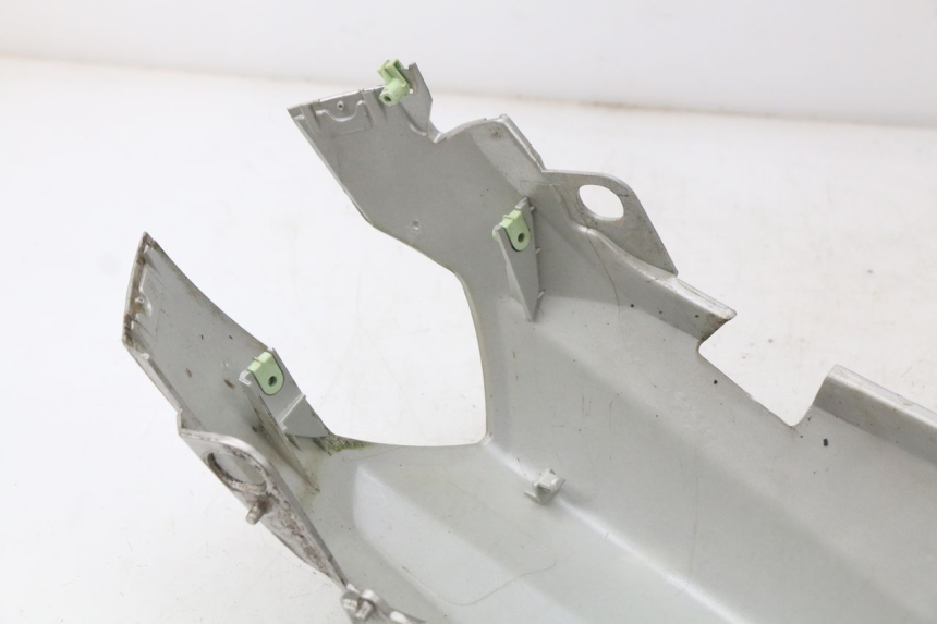 photo de REAR FAIRING PEUGEOT KISBEE 2T 50 (2010 - 2017) - Distinctive features