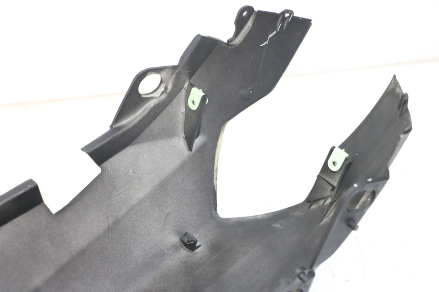 photo de REAR FAIRING PEUGEOT KISBEE 2T 50 (2018 - 2022) - Alternative perspective