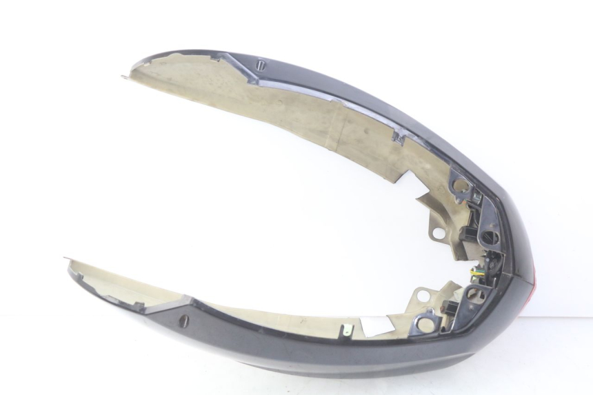 photo de REAR FAIRING PEUGEOT KISBEE 4T 50 (2010 - 2017) - Zoom on usage condition