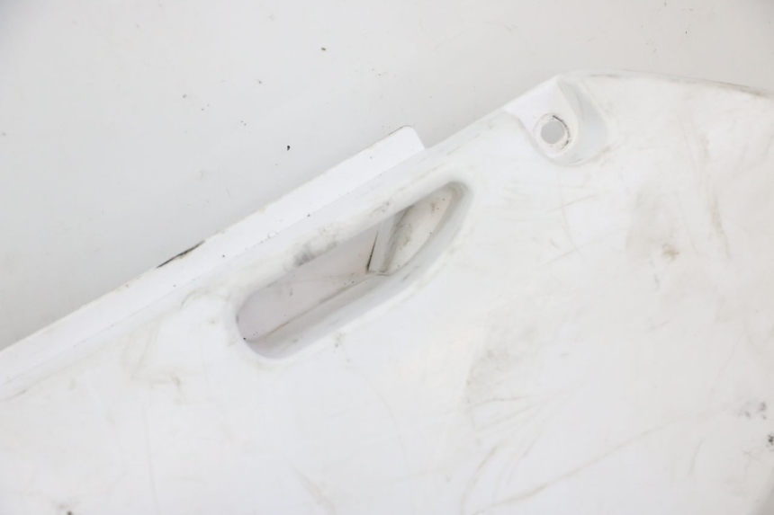 photo de REAR PANEL KAWASAKI KX 65 (2000 - 2019) - Fixing points details