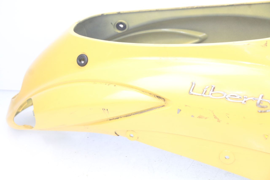 photo de REAR FAIRING PIAGGIO LIBERTY 4T 50 (2004 - 2008) - Surface and material condition