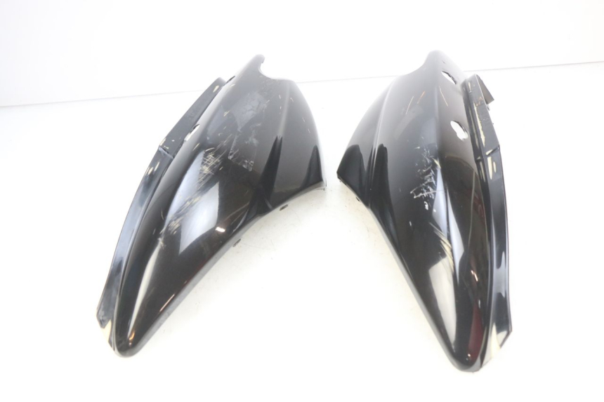 photo de REAR FAIRING MBK OVETTO 2T 50 (2007 - 2017) - Markings and original references