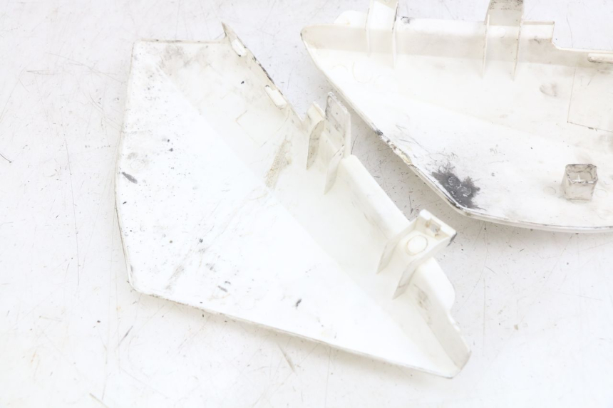 photo de REAR FAIRING YCF R-START 125 - Technical close-up