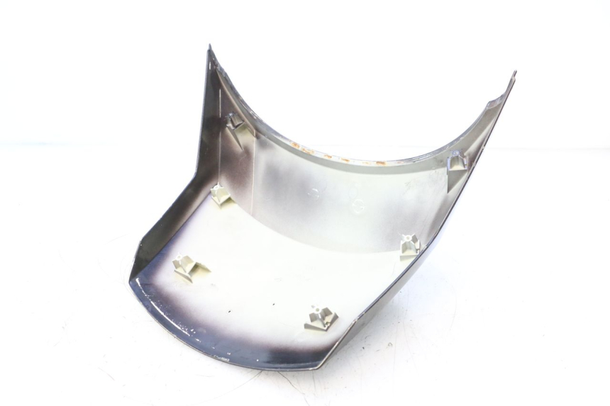 photo de REAR PANEL PEUGEOT SATELIS 125 (2006 - 2009) - Zoom on usage condition