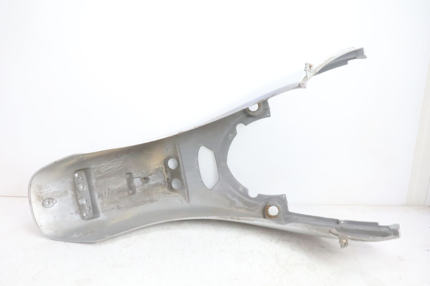 photo de REAR PANEL APRILIA SCARABEO GT 125 (1999 - 2007) - Additional view of the item