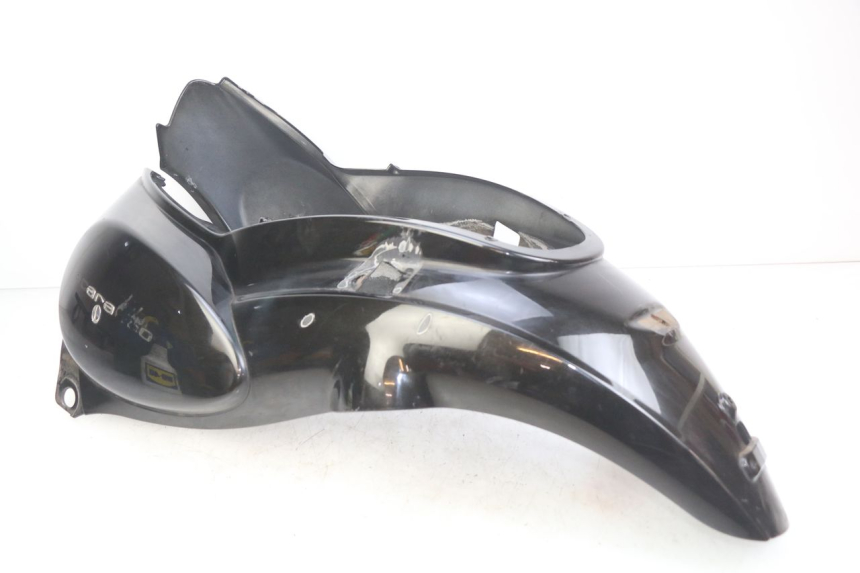 photo de REAR FAIRING APRILIA SCARABEO 100 (2003 - 2012) - Technical close-up