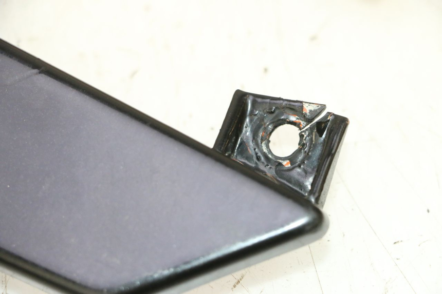 photo de REAR PANEL DERBI SENDA 50 (2003 - 2005) - Zoom on usage condition