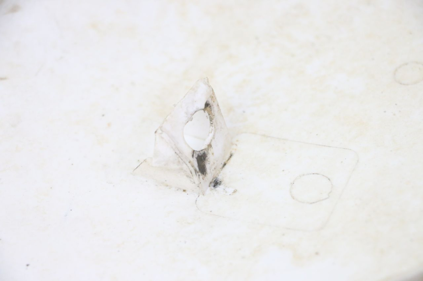 photo de REAR PANEL DERBI SENDA SM DRD 50 (2008 - 2013) - Zoom on usage condition