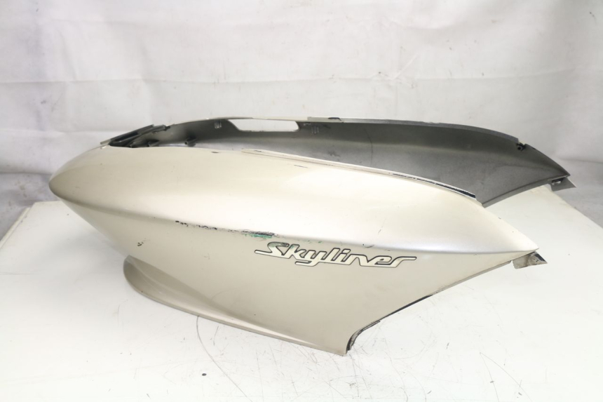 photo de REAR PANEL MBK SKYLINER 125 (2001 - 2003) - High-resolution close-up