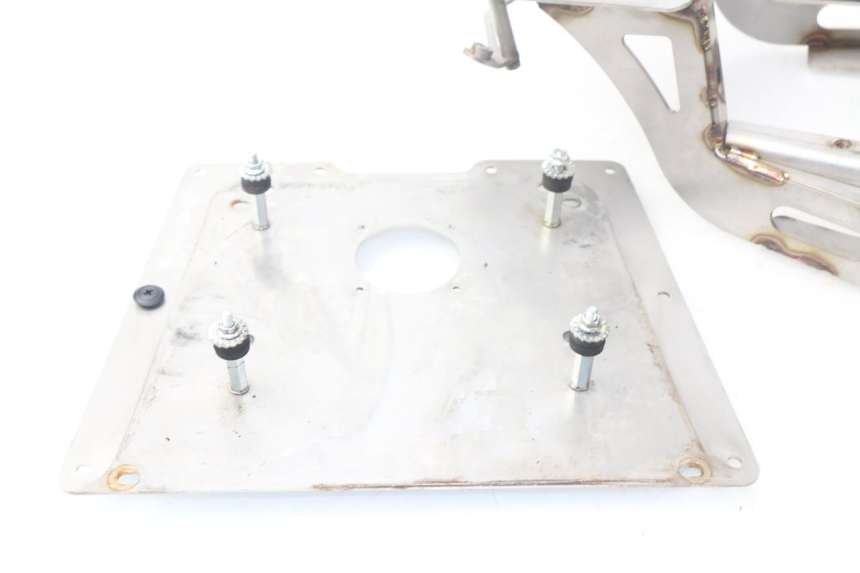 photo de REAR FAIRING YAMAHA TDM ABS 900 (2002 - 2014) - Component zoom