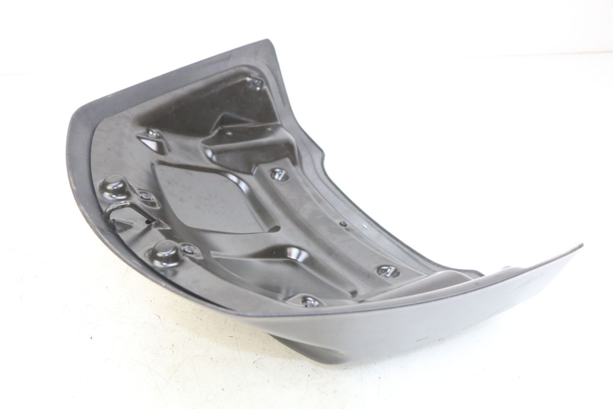 photo de REAR FAIRING PIAGGIO XEVO - X EVO 125 (2007 - 2017) - Component detail