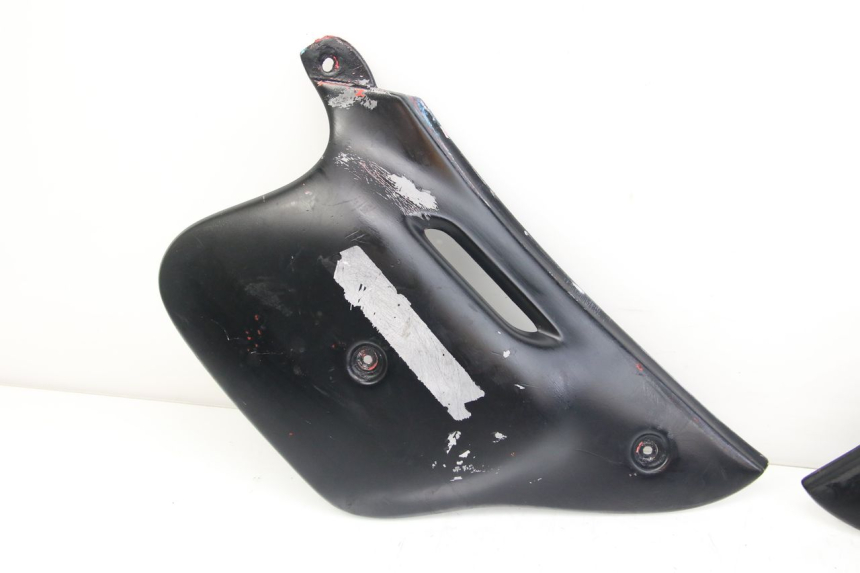 photo de REAR PANEL PEUGEOT XP6 50 (1997 - 2003) - Technical close-up