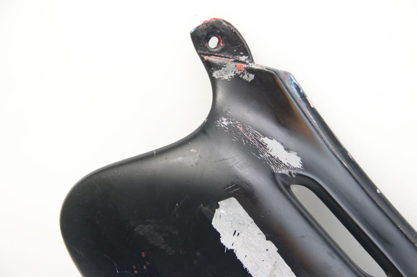 photo de REAR PANEL PEUGEOT XP6 50 (1997 - 2003) - Fixing points details