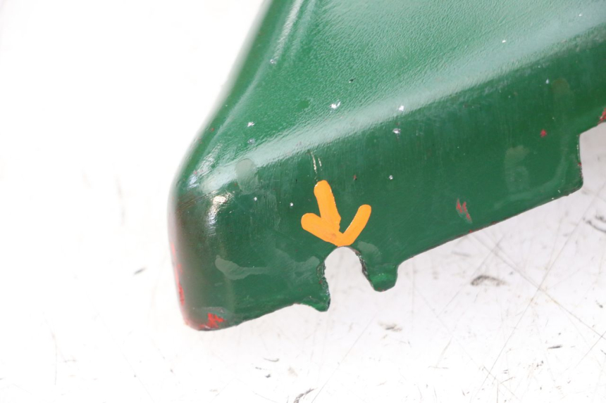 photo de REAR PANEL YAMAHA AEROX 50 (1997 - 2006) - Fixing points details