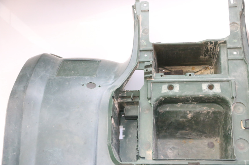 photo de REAR PANEL YAMAHA YFM BRUIN 350 (2003 - 2009) - Technical close-up