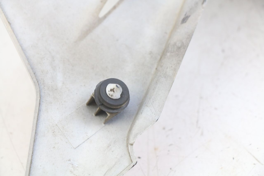 photo de REAR FAIRING YAMAHA YZF R THUNDERCAT 600 (1996 - 2003) - Surface and material condition