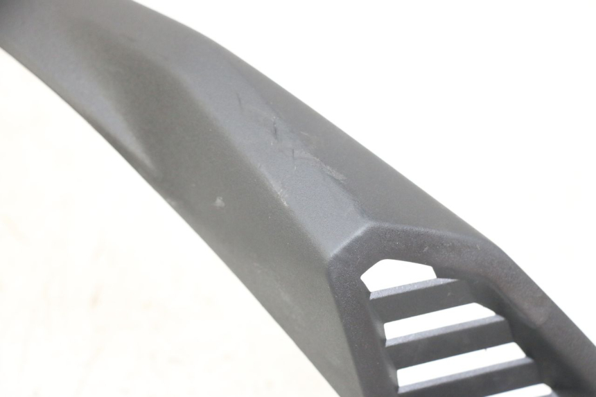 photo de RIGHT FUEL TANK PANEL KAWASAKI ER-6 ER6 N 650 (2012 - 2016) - Zoom on usage condition