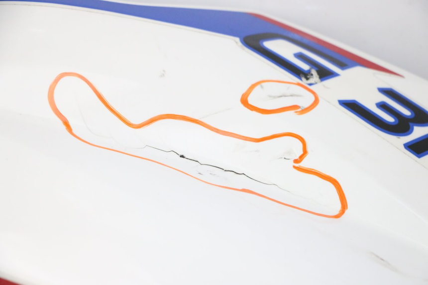 photo de RIGHT FUEL TANK PANEL BMW G310 R 310 (2016 - 2020) - Spare part profile view