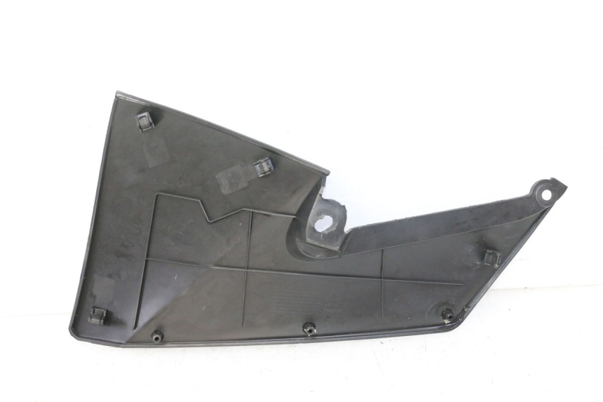 photo de RIGHT FUEL TANK PANEL MAG POWER R-STREET 50 (2016 - 2025) - Component detail