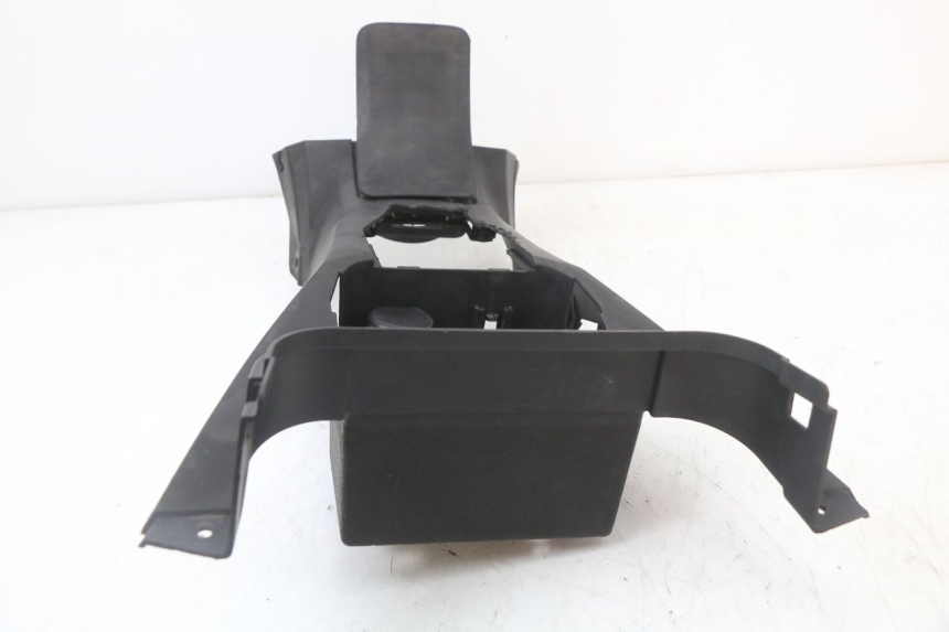 photo de FUEL TANK PANEL LONGJIA EASY MAX 125 (2020 - 2024) - Markings and original references