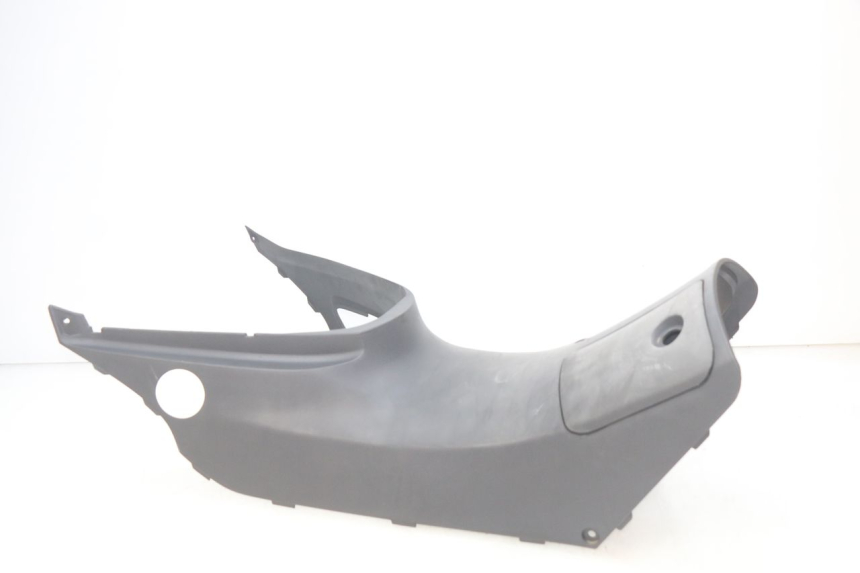 photo de FAIRING TANK HONDA FES PANTHEON 2T 125 (1998 - 2002) - Technical close-up