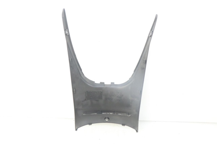 photo de FUEL TANK FAIRING HONDA FES S-WING SWING ABS 125 (2007 - 2015) - Zoom on usage condition
