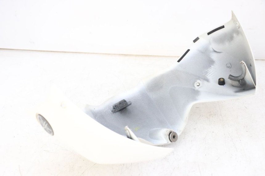 photo de FUEL TANK PANEL YAMAHA FZ1 FAZER 1000 (2007 - 2009) - Product overview