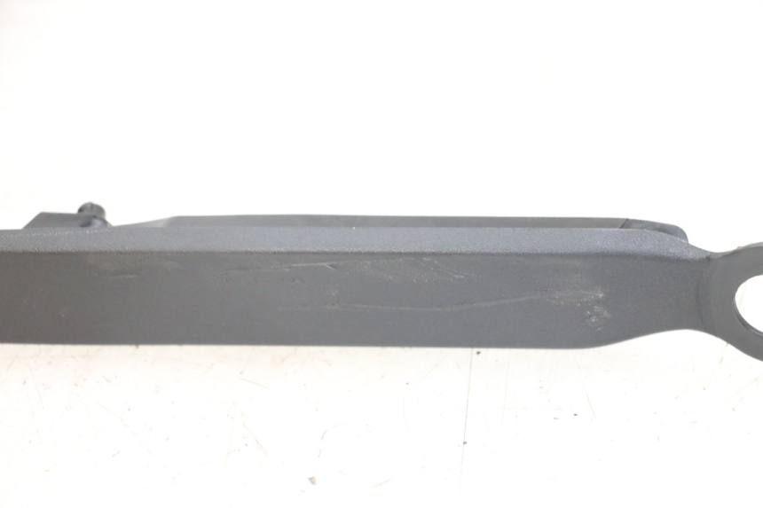 photo de LEFT FUEL TANK PANEL KAWASAKI ER-6 ER6 N 650 (2012 - 2016) - Zoom on usage condition