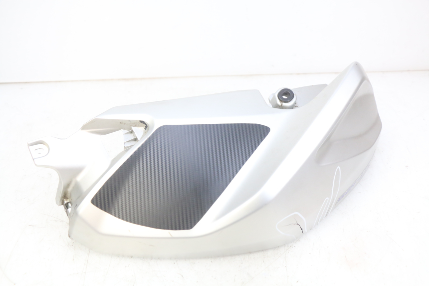 photo de LEFT TANK FAIRING YAMAHA MT ABS 125 (2014 - 2018) - Additional view of the item